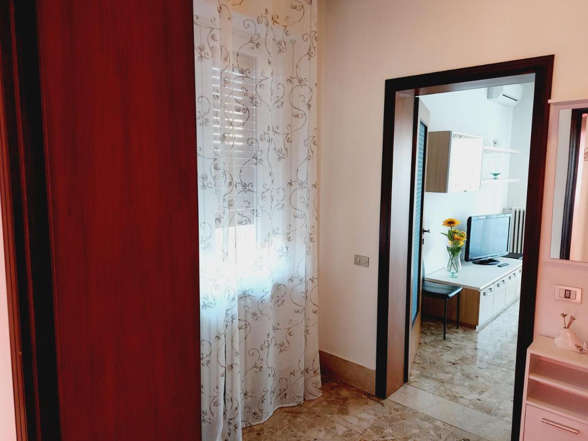 Casa Marinella Apartment San Giovanni Lupatoto Bagian luar foto